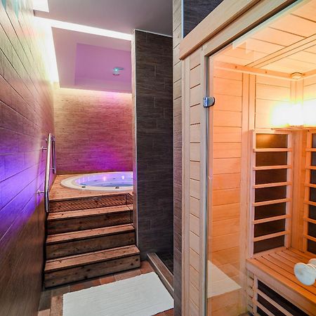 Glamping Maleric With Natural Pool Dragatus Luaran gambar