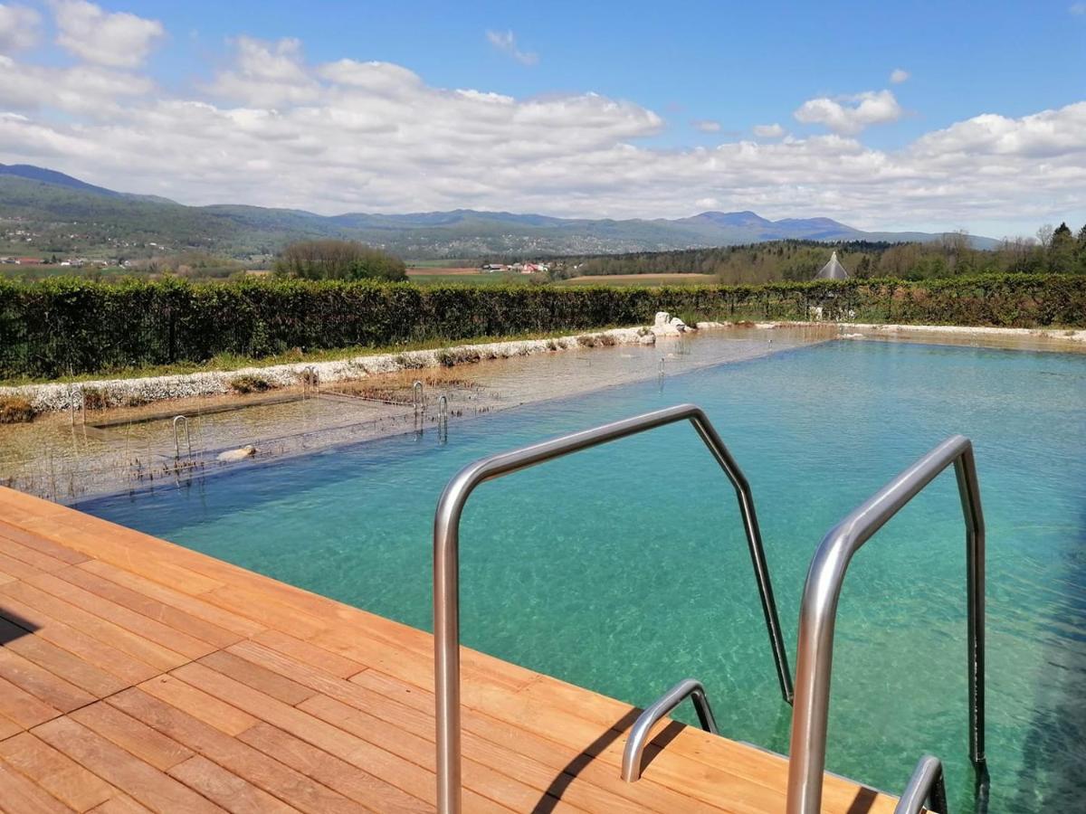 Glamping Maleric With Natural Pool Dragatus Luaran gambar