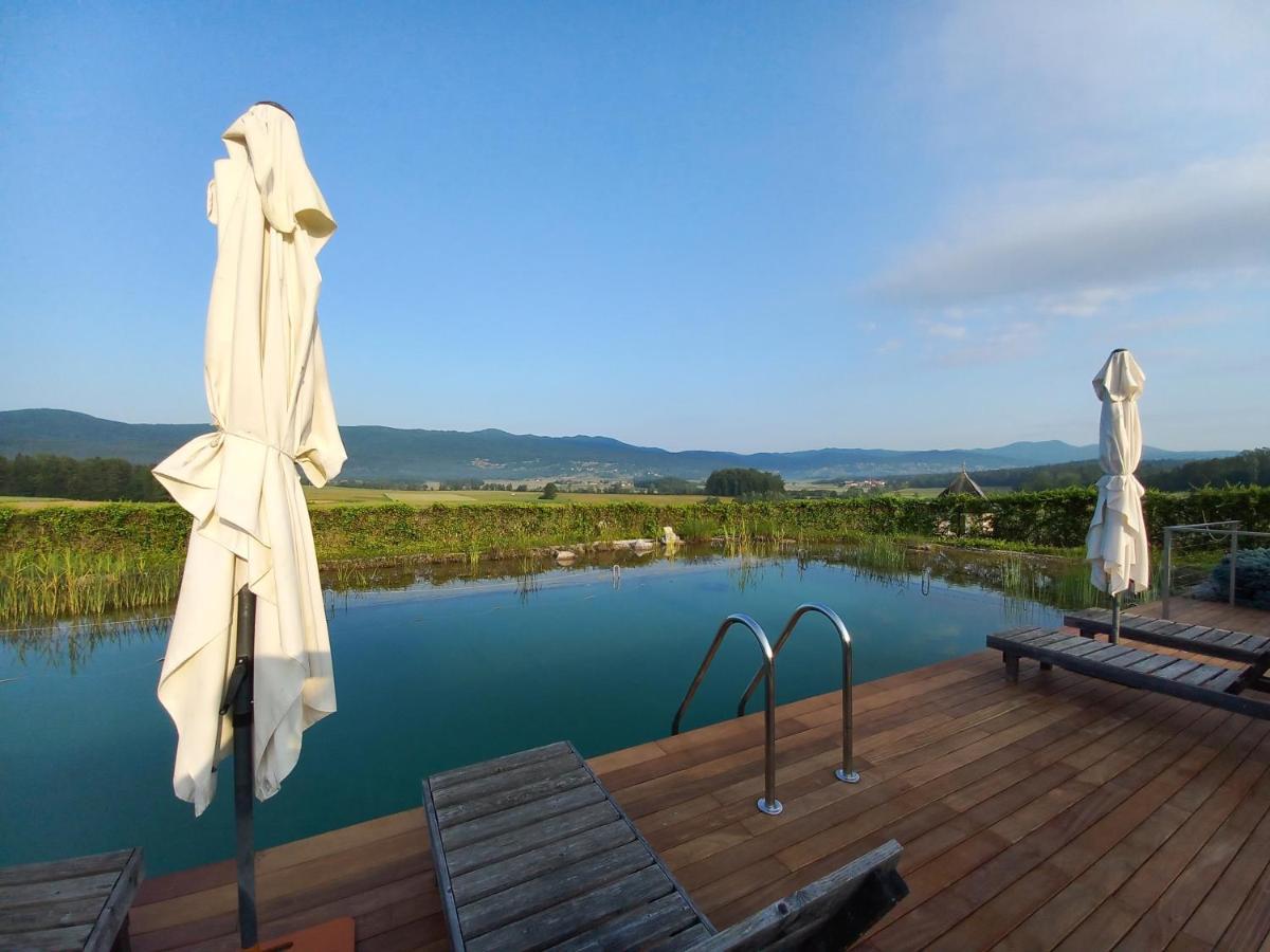 Glamping Maleric With Natural Pool Dragatus Luaran gambar